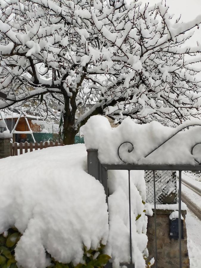 Casa Vacanza Da Ghislin Teglio Exteriör bild
